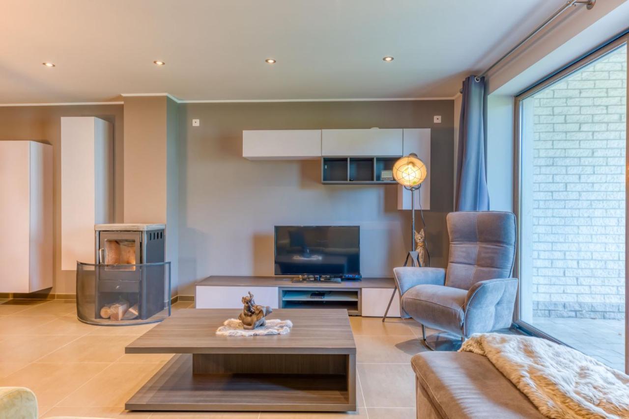 Le Logis Des Haan Villa Bastogne Bagian luar foto