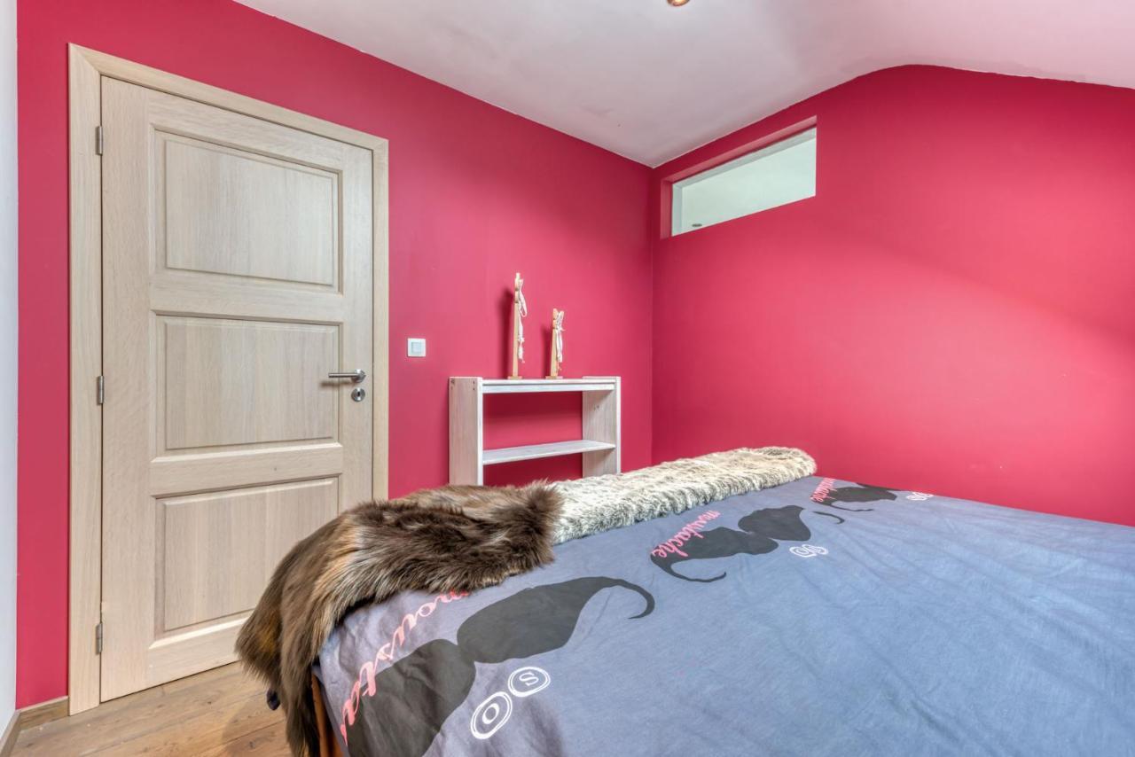 Le Logis Des Haan Villa Bastogne Bagian luar foto